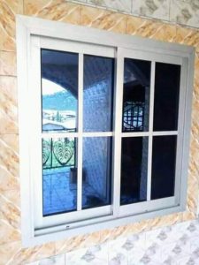 fenêtre sur mesure à Ozerailles